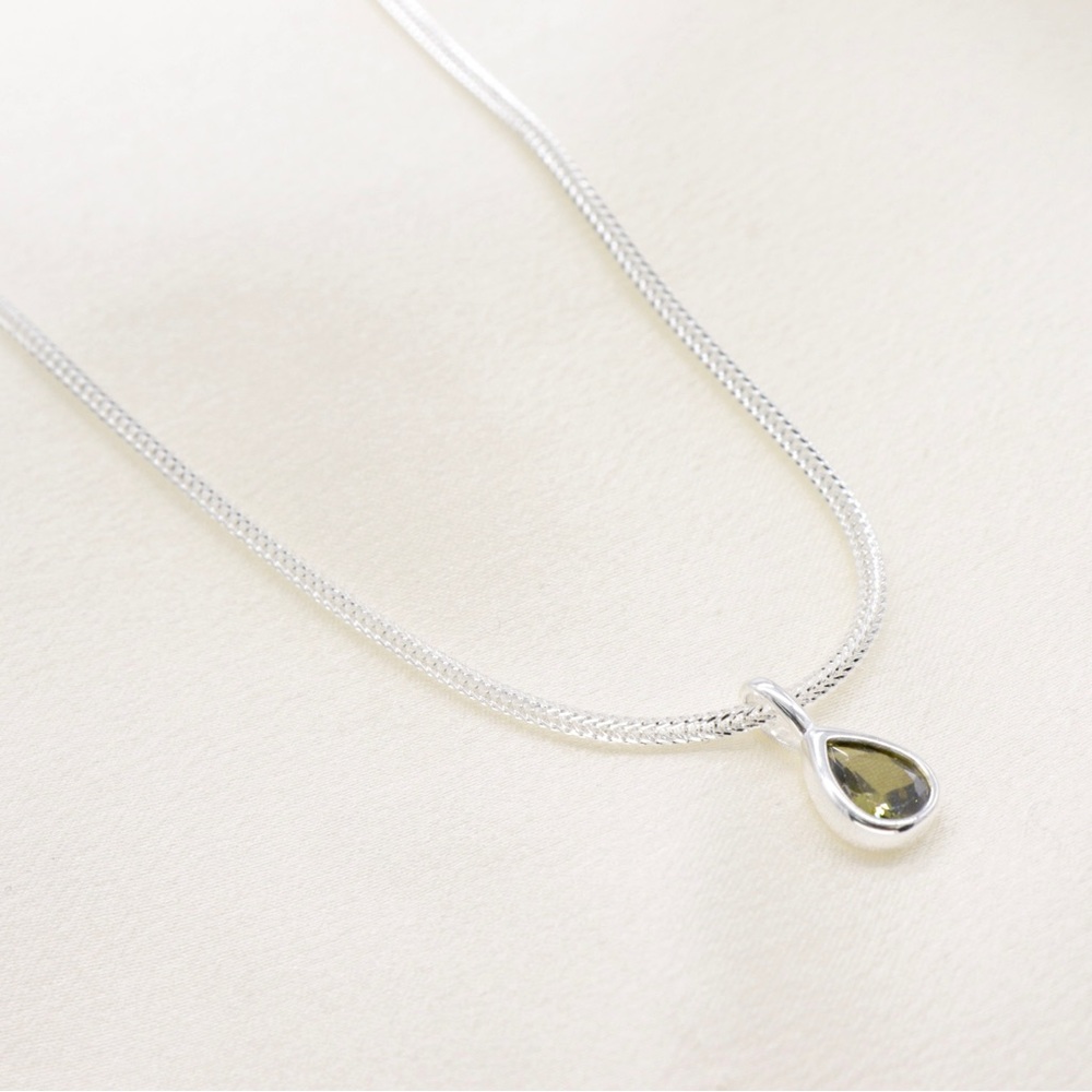 WaterDrop Necklace